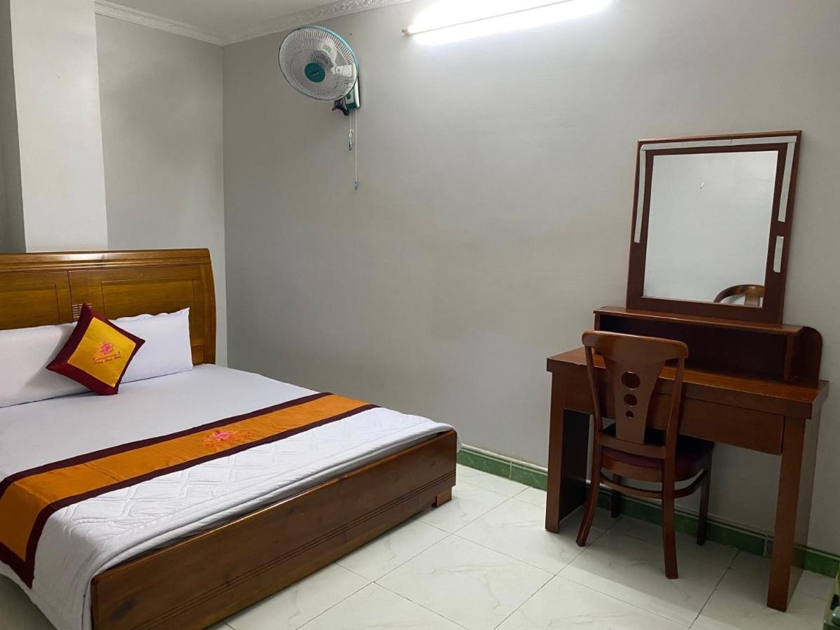 Khach San Thanh Hong Ho-Chi-Minh-Stadt Exterior foto
